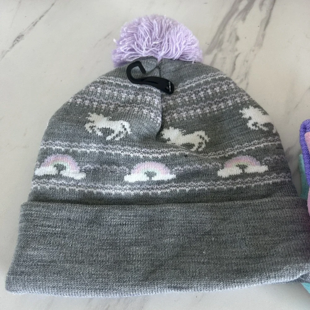 Toddler Pompom Beanie & 3 sets of Mittens Pastel Green Purple Pink Gray New! BxV